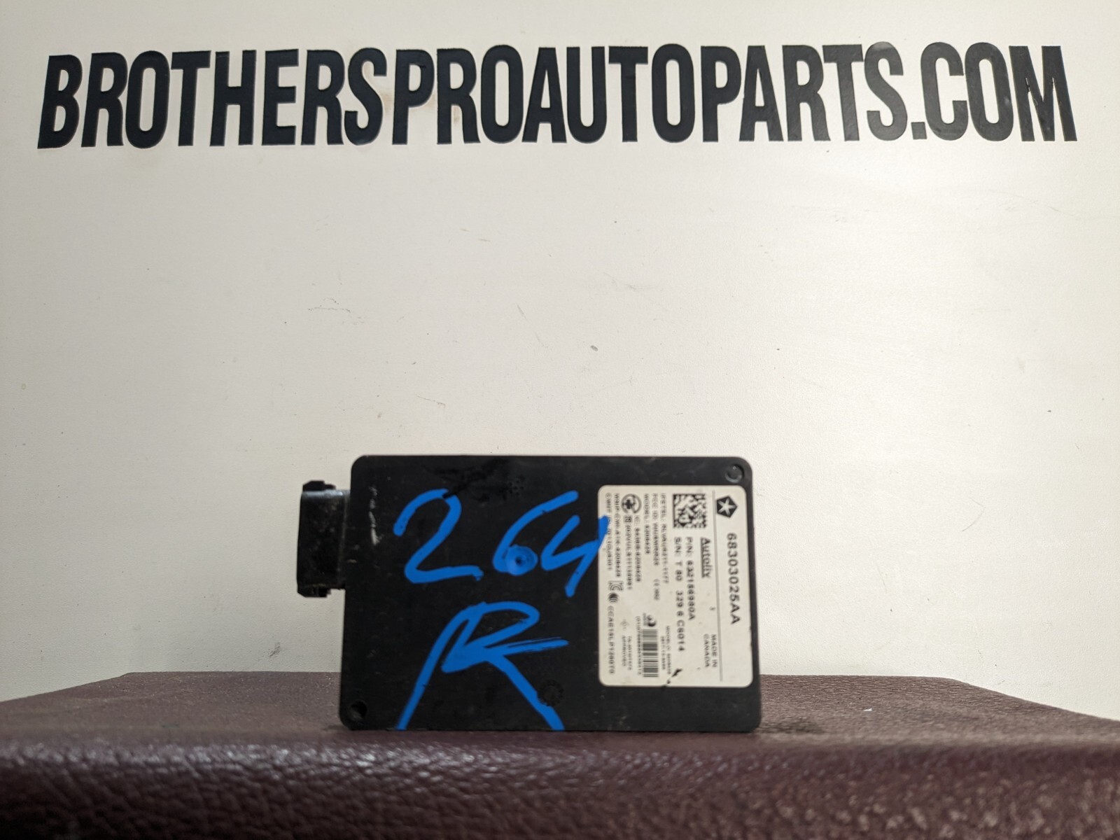 15 - 18 DODGE CHALLENGER RIGHT BLIND SPOT DETECTION MODULE UNIT OEM 6208428