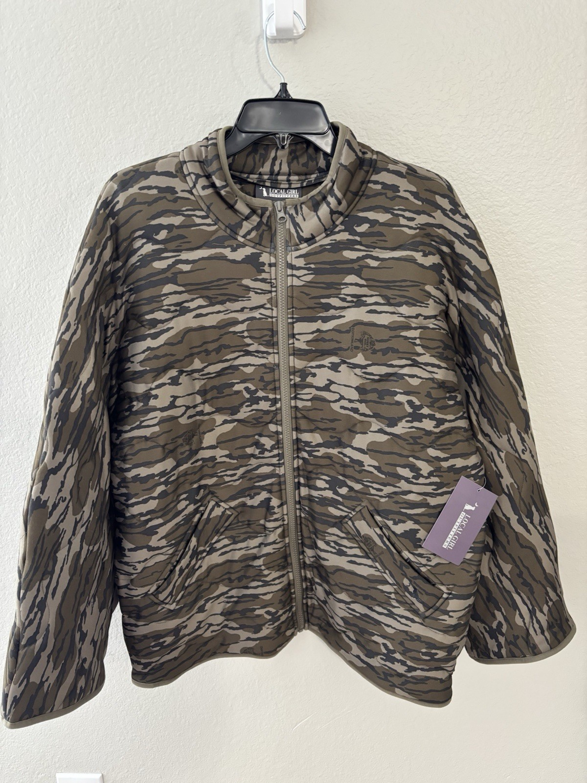 Local Girl Outfitters Insulated Quilted Mossy Oak  Jacket Size S Oversized