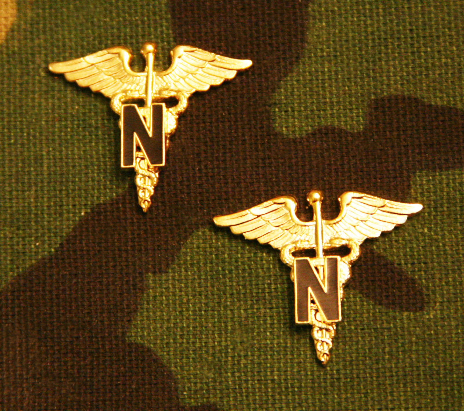 US ARMY NURSE CORPS OFFICER COLLAR BRANCH INSIGNIA