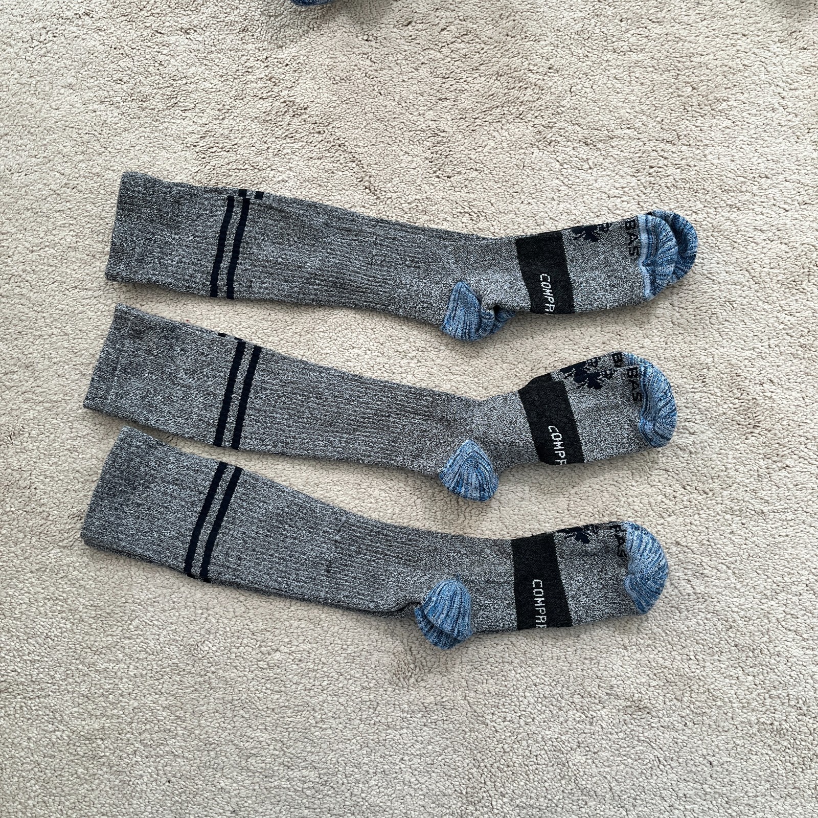New 3pack Bombas Everyday Compression Socks Knee 15-20mm Medium Gray Midweight