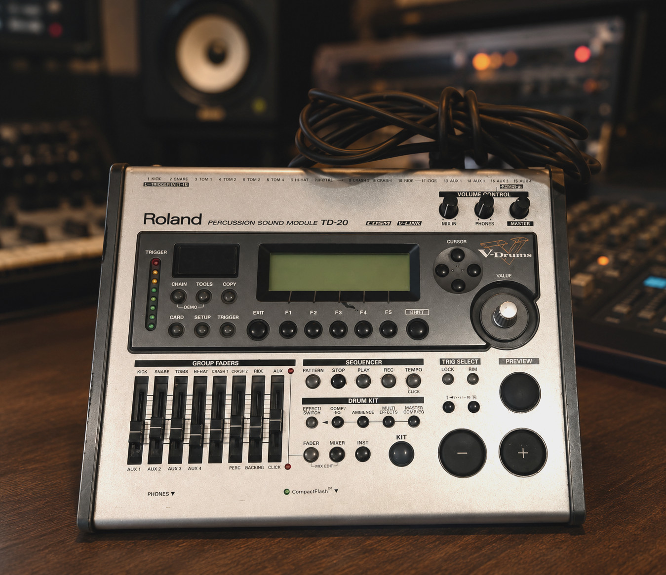 Roland TD-20 Module with Cord and Mount.  Works Great - Needs Replacement Dial