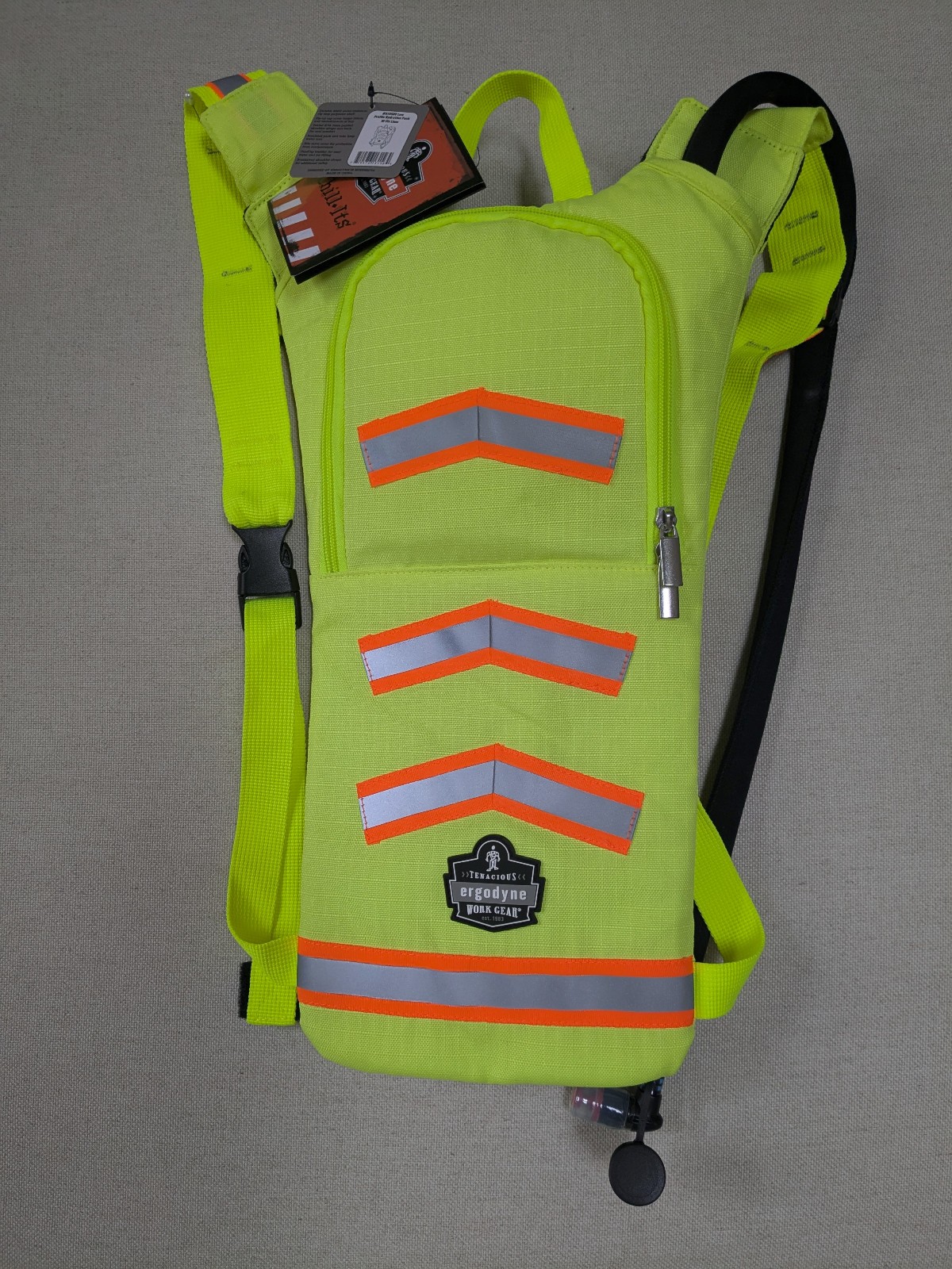 Ergodyne Chill-Its 5155HV Hydration Pack Lime 2.0L. Insulated. Low Profile. Tags