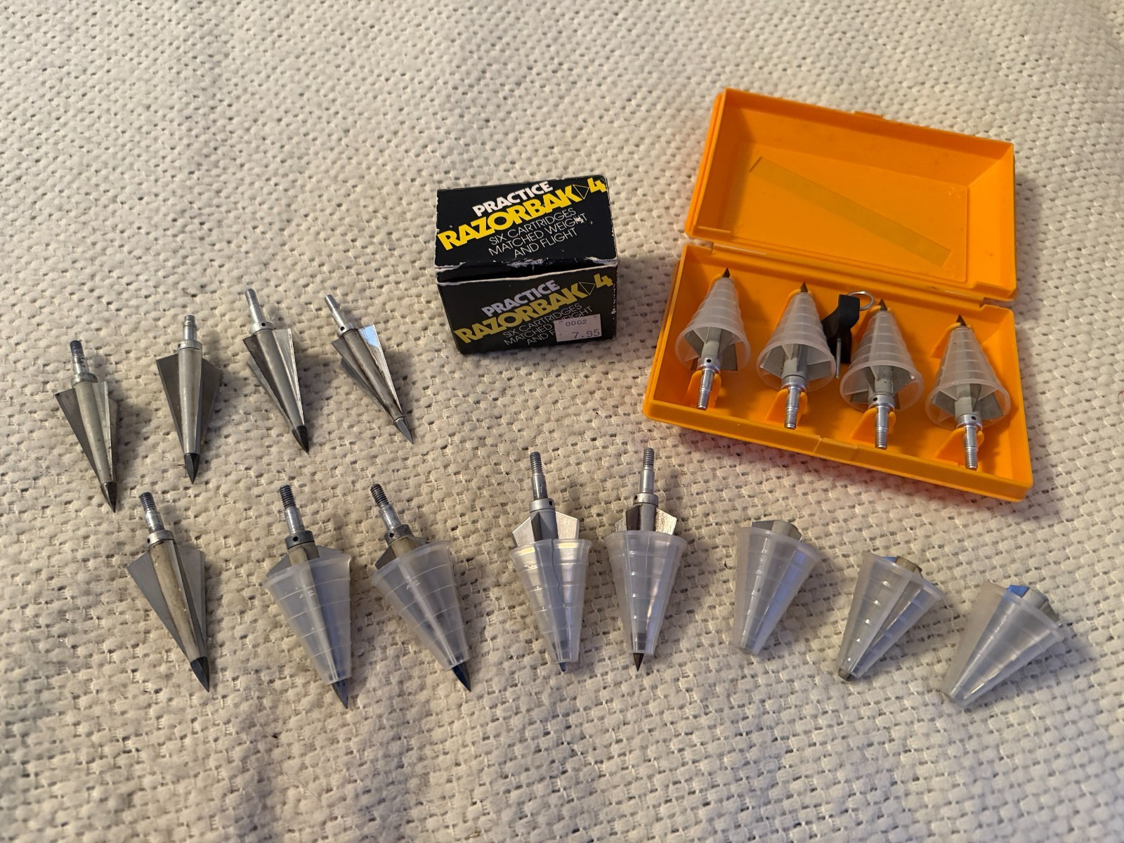 Razorbak 4 Broadhead Lot of 12