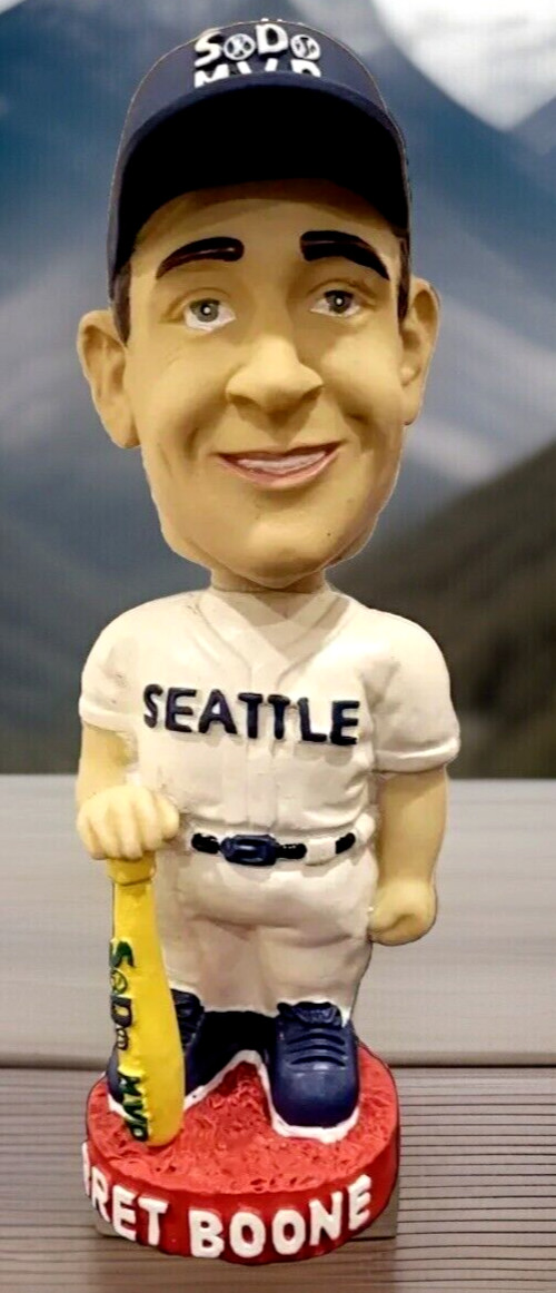 Seattle Mariners, Bret Boone #29 hand painted bobble head, genuine merchandise