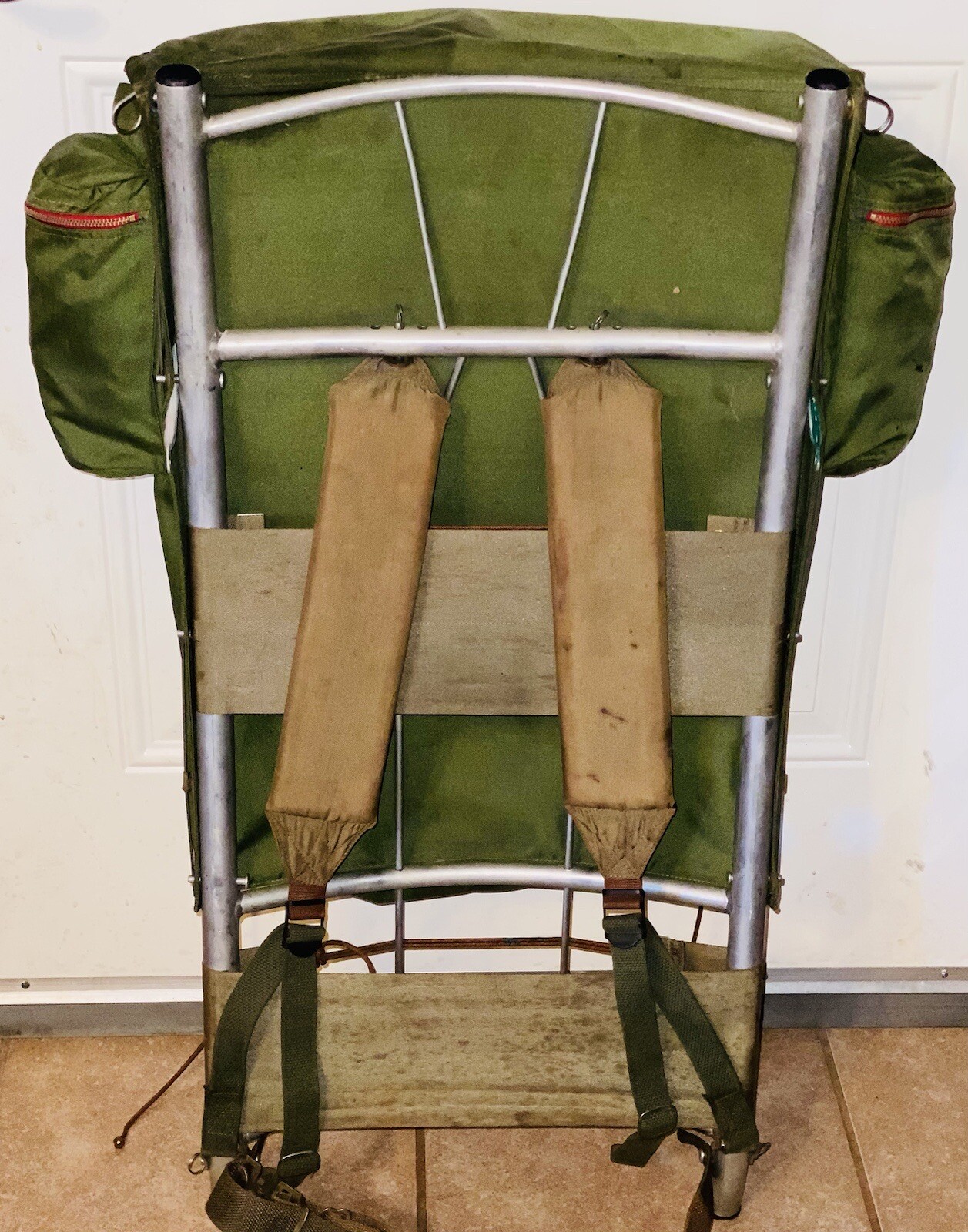 VINTAGE 70's Kelty External Frame Outdoor Hiking Mountaineering Backpack Scout?