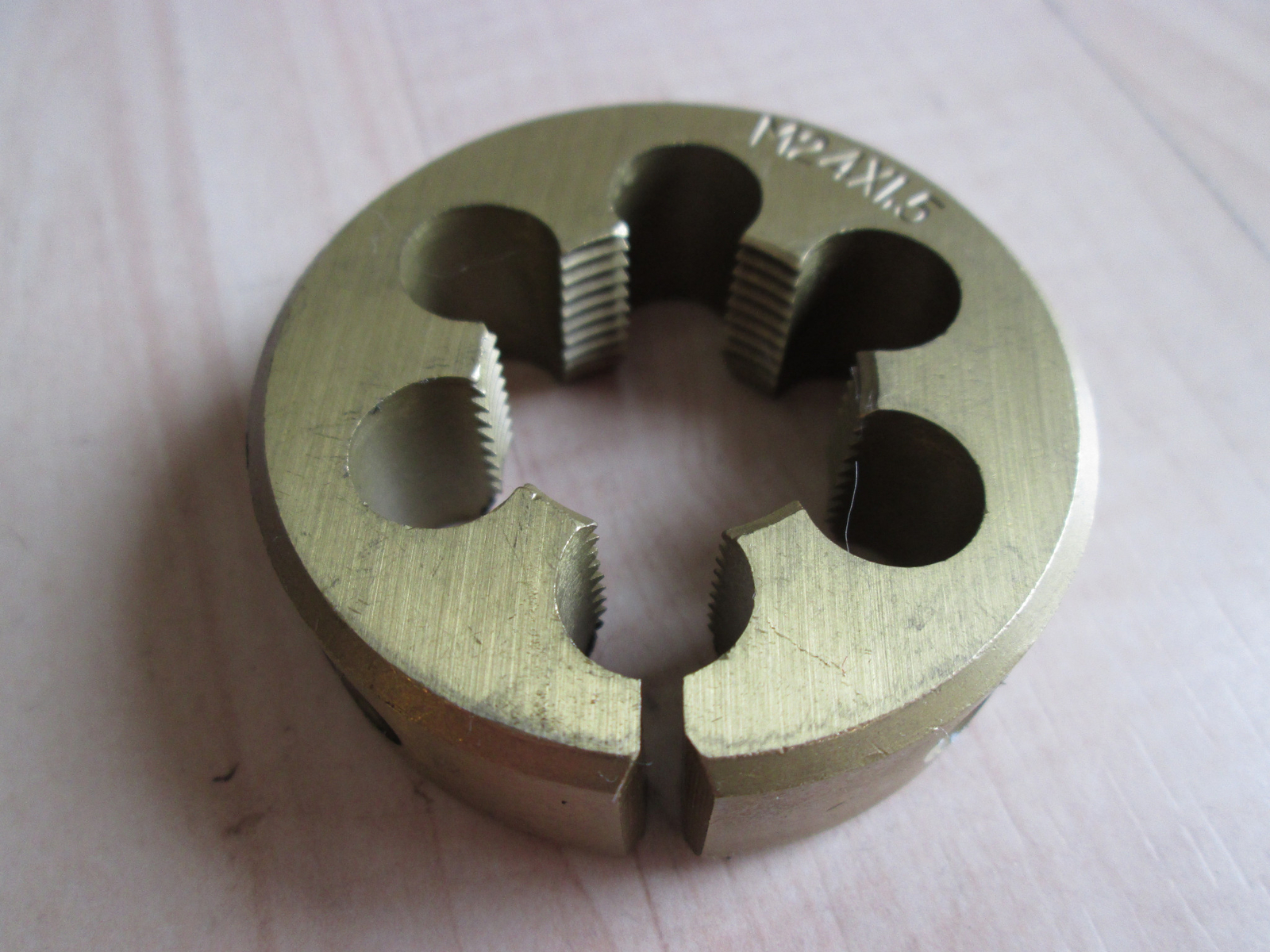 NEW M24x1.5 Metric Die 2" Titanium Nitride Coated HSS Steel Slotted #T16CK