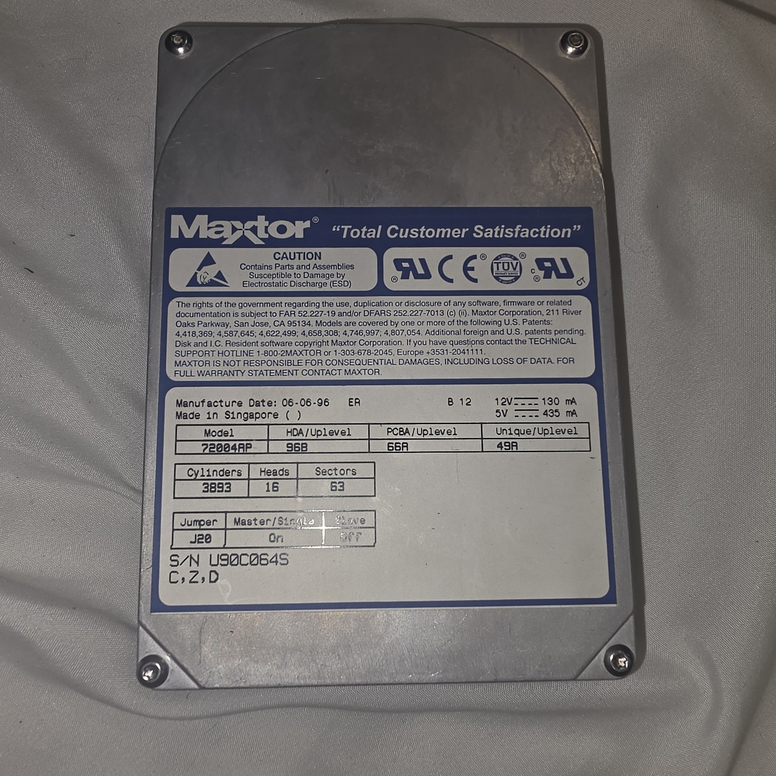 Vintage Maxtor 72004RP  2.1Gb IDE 3.5"  Hard Drive Partly Tested