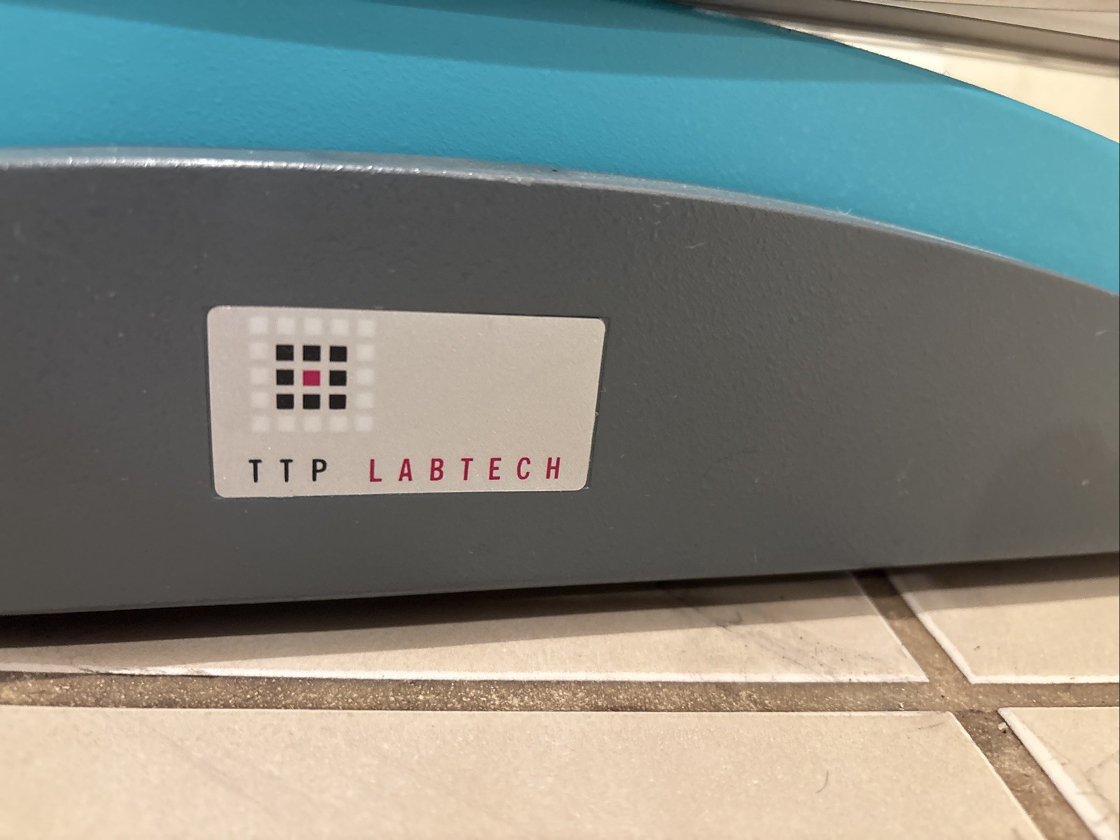 TTP Labtech Mosquito Liquid Handler 8B