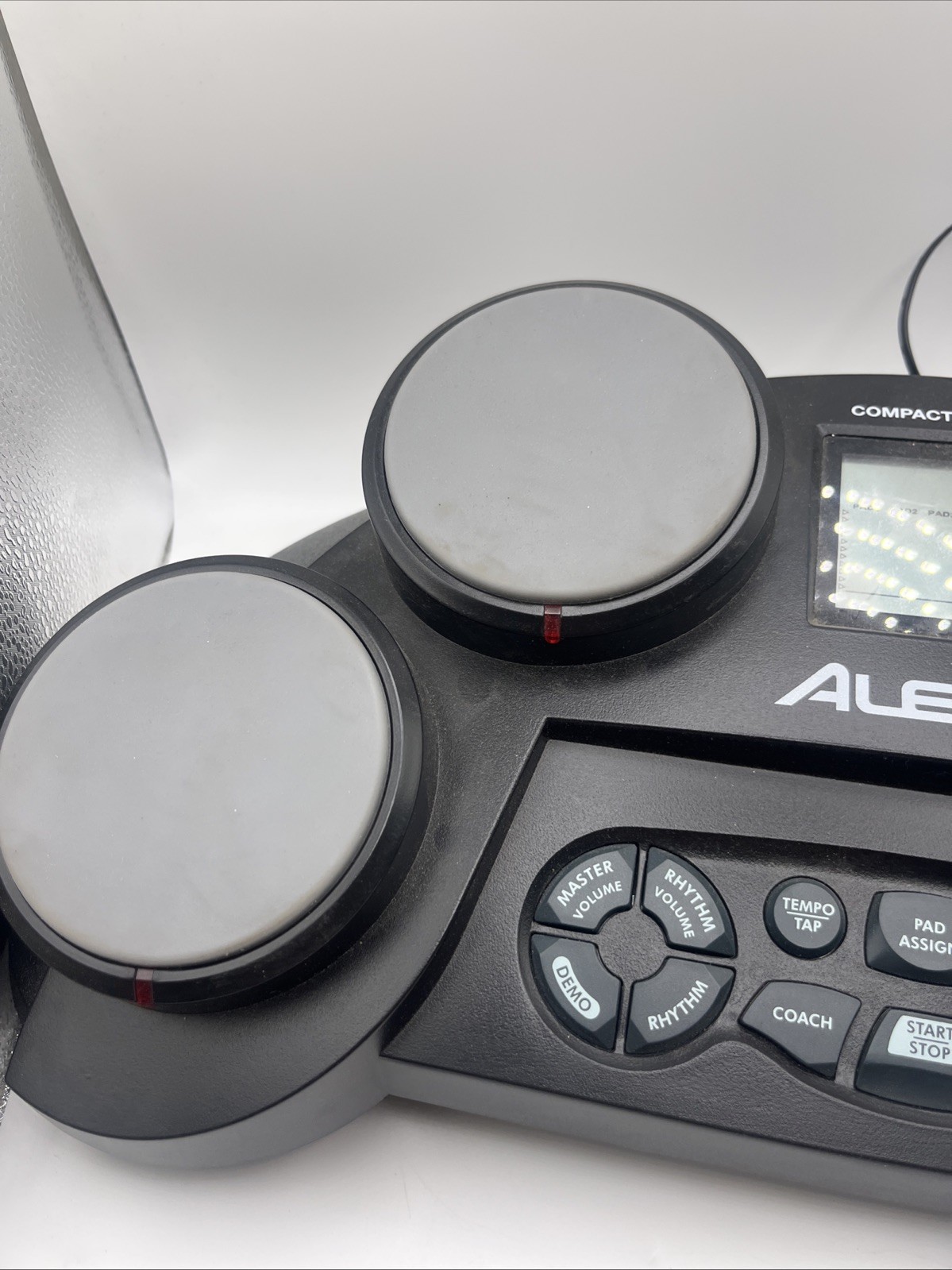 Alesis Compact Kit 4 Portable 4-Pad Tabletop Electronic Drum Kit w/ AC Adapter