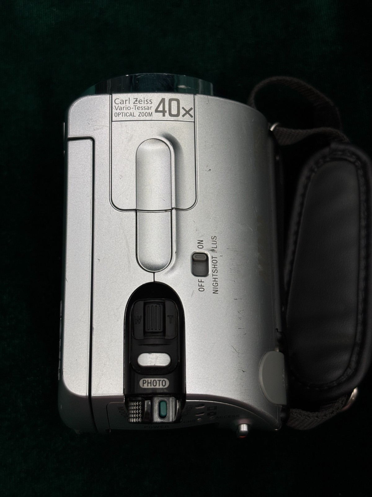 Sony DCR-SR33E Digital Video Camera Recorder