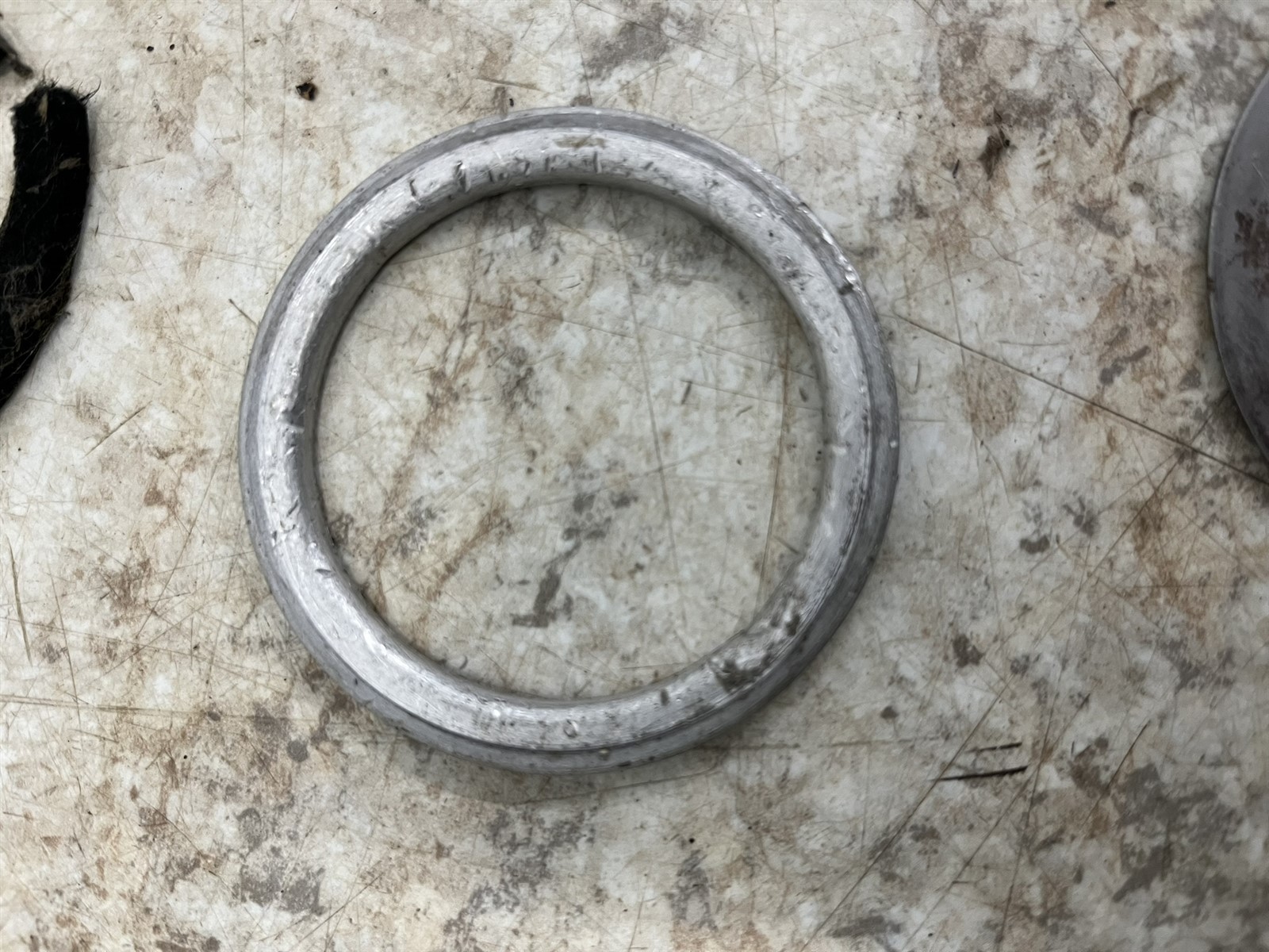 Cleveland 40-86A rim hub dust seals 153-00400 153-00300 154-01300 155-00100