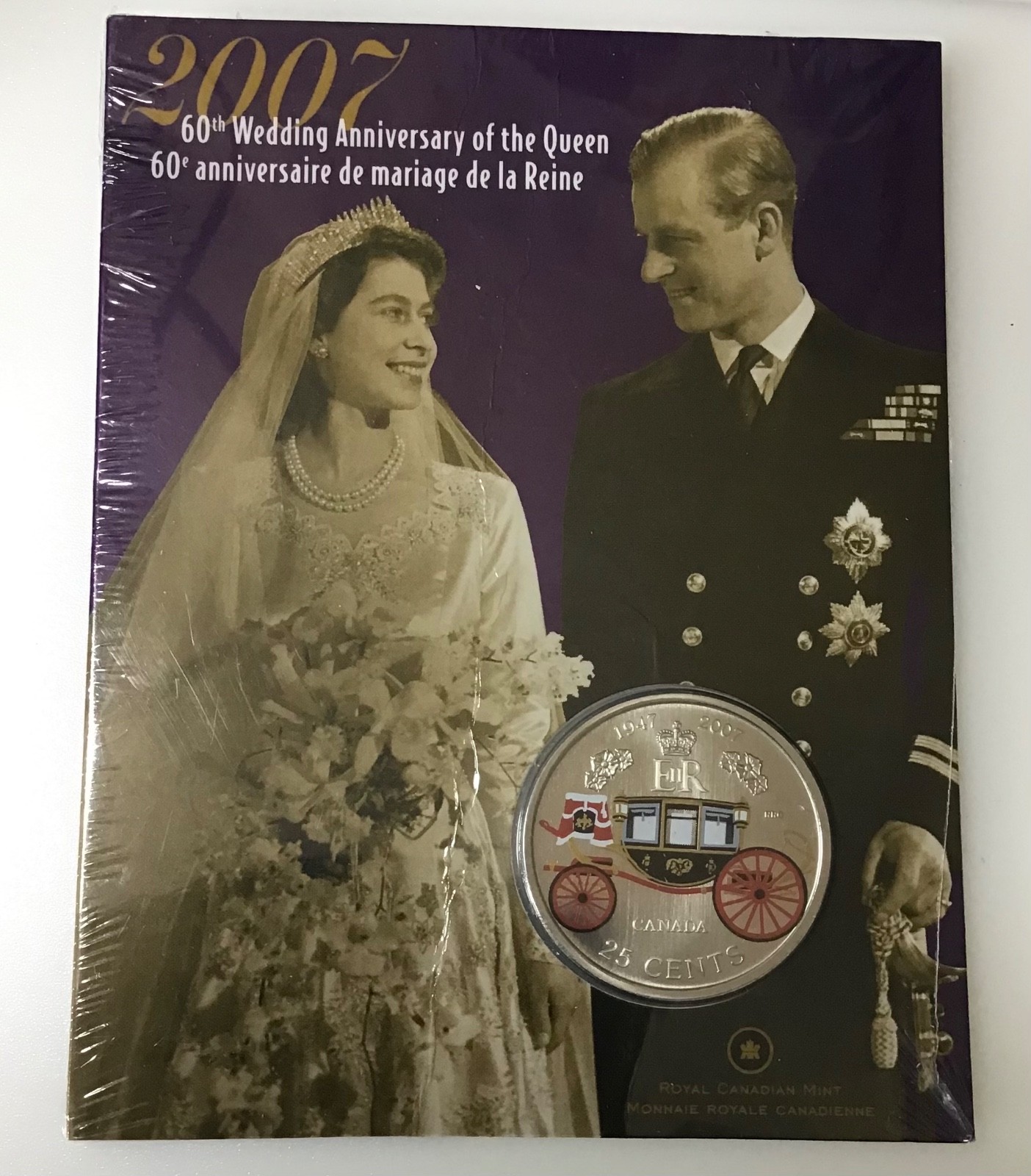 Canada 2007 Queen's 60th Wedding Anniversary Coloured 25c Coin RCM Packaging #B5