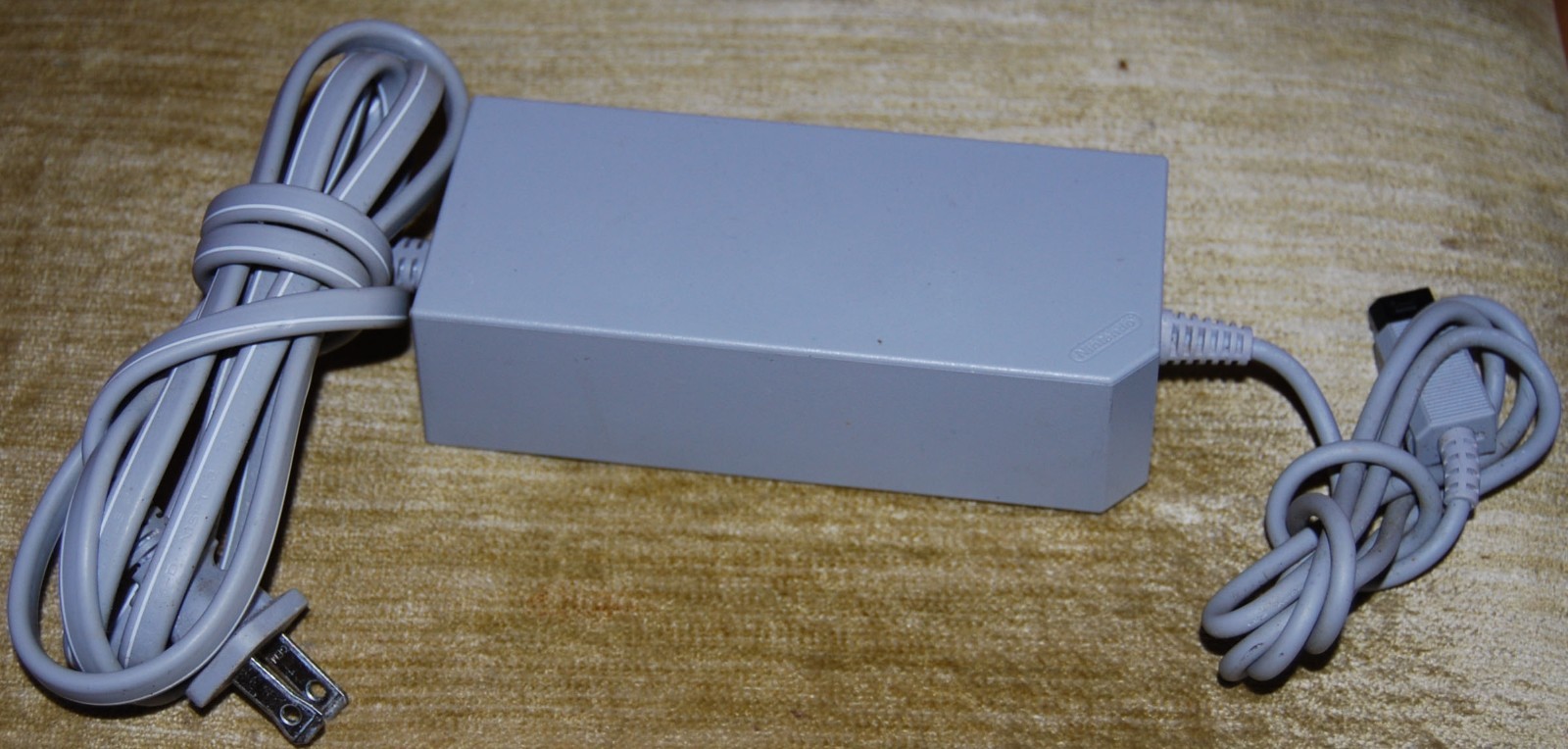 OEM Ninetendo WII AC Adapter RVL-002