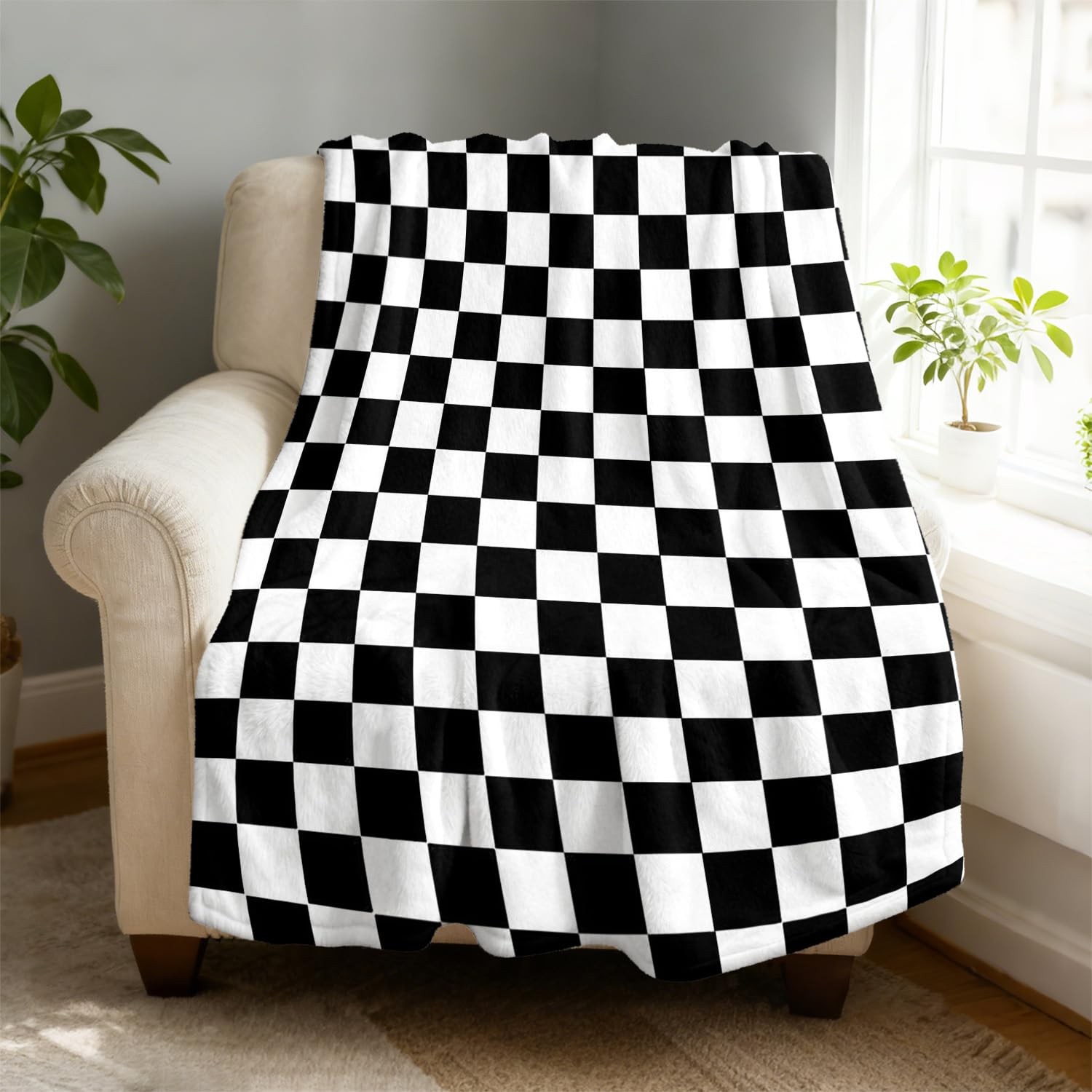 Twin Checkered Flag Fleece Throw Blanket 60x80 Inch Soft Plush Flannel Bed