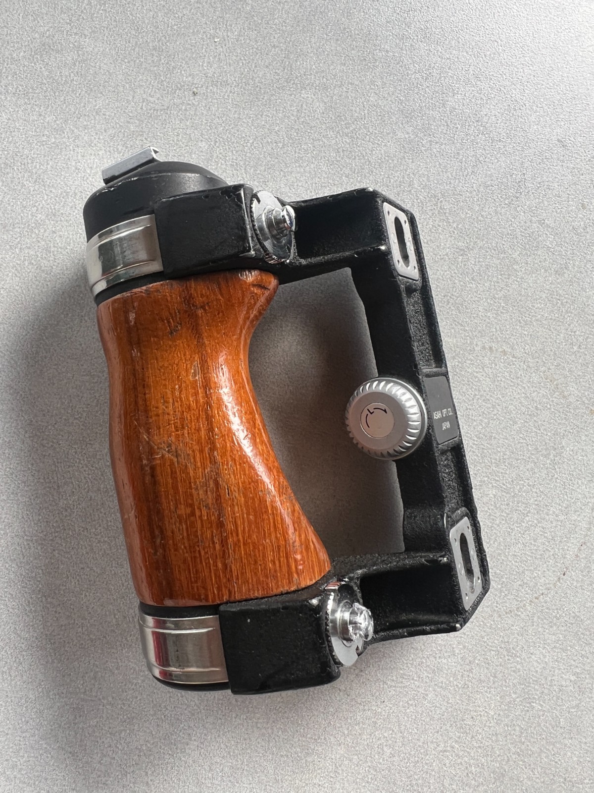 asahi optical wood grip