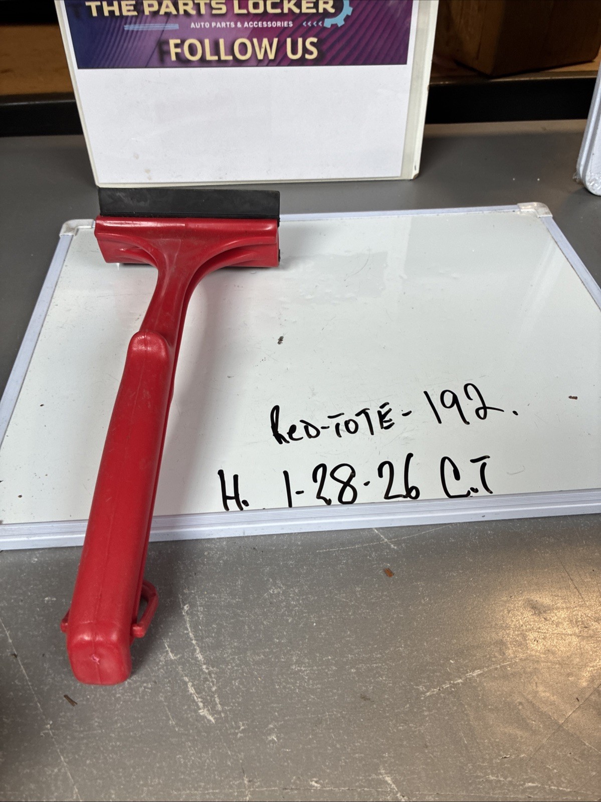 Ice Scraper Tool, 12 Inch Red Ergonomic Window Ice Scraper With 5 Inch Blad