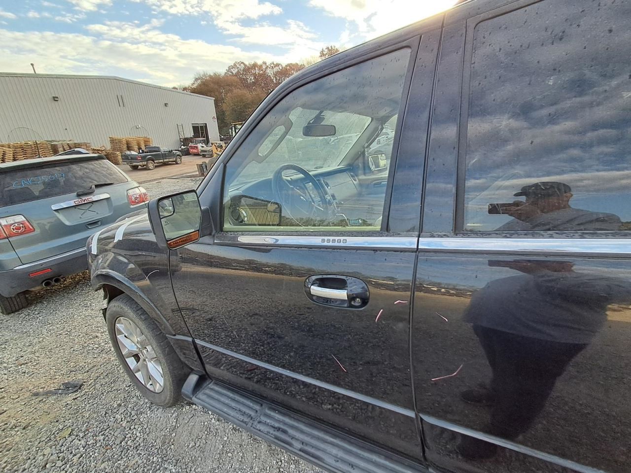 EXPEDITON 2016 Glove Box 4869680