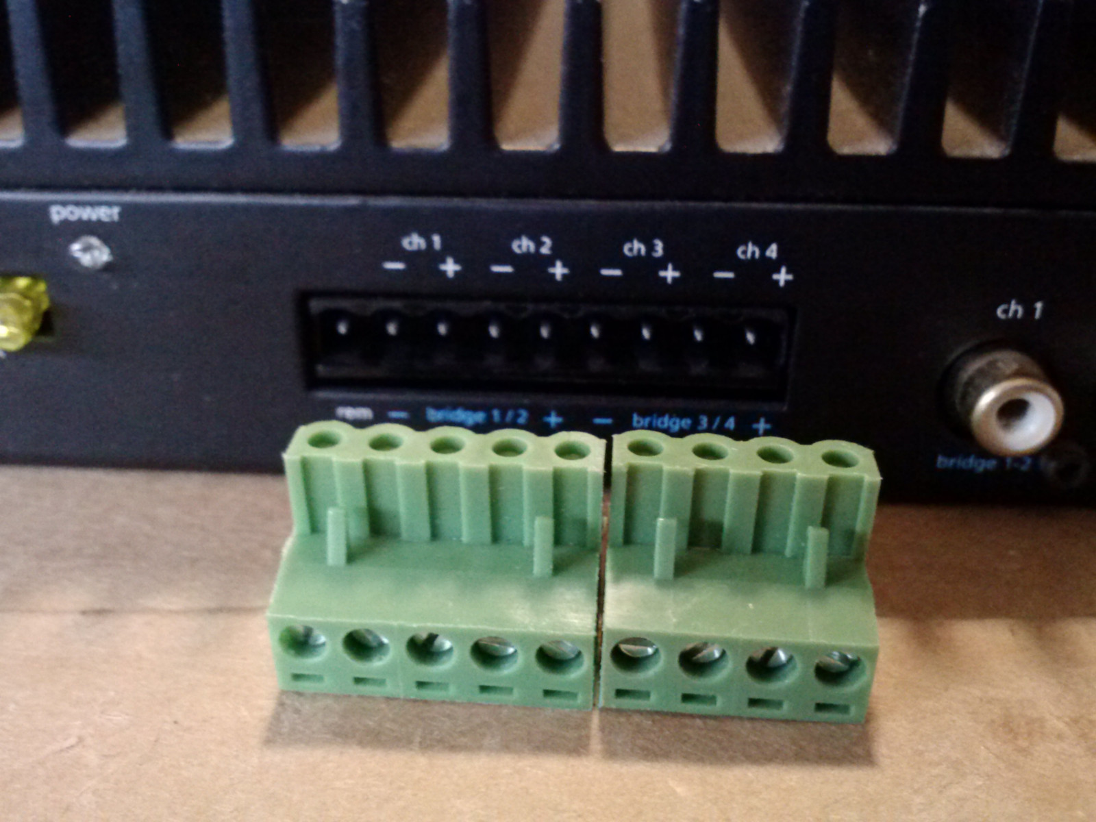 5-Pin Speaker / Power Plug MMATS Amplifier Processor