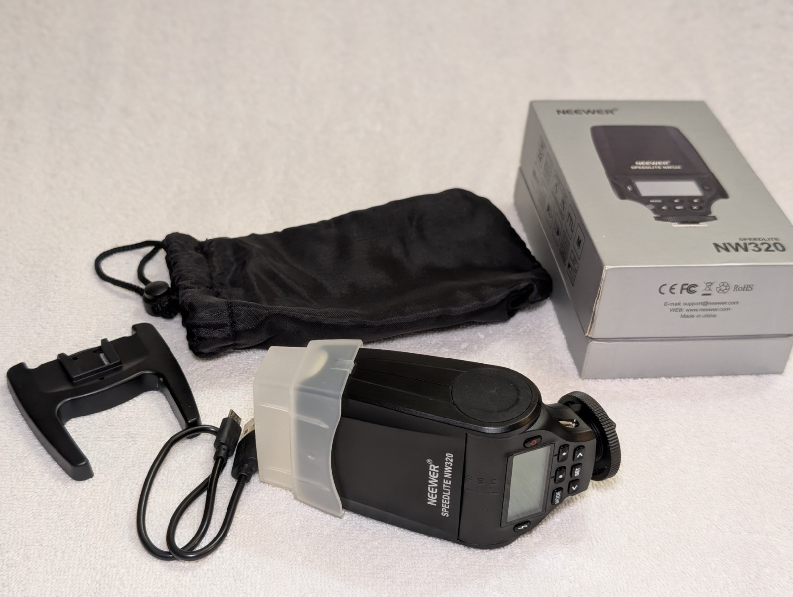 Neewer Speedlite NW320 Flash