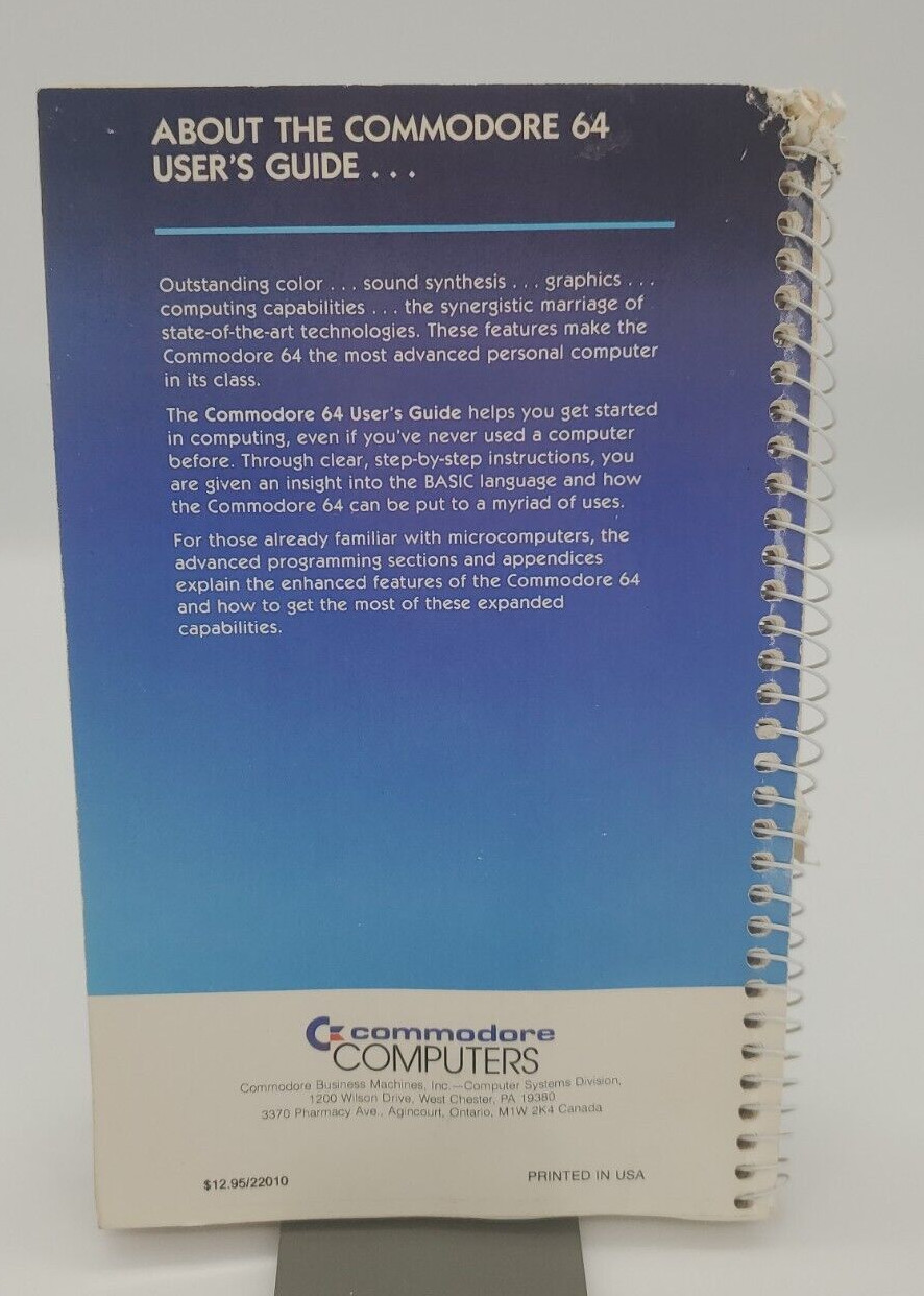 Vintage 1983 Commodore 64 Computer User's Guide First Edition eighth Printing