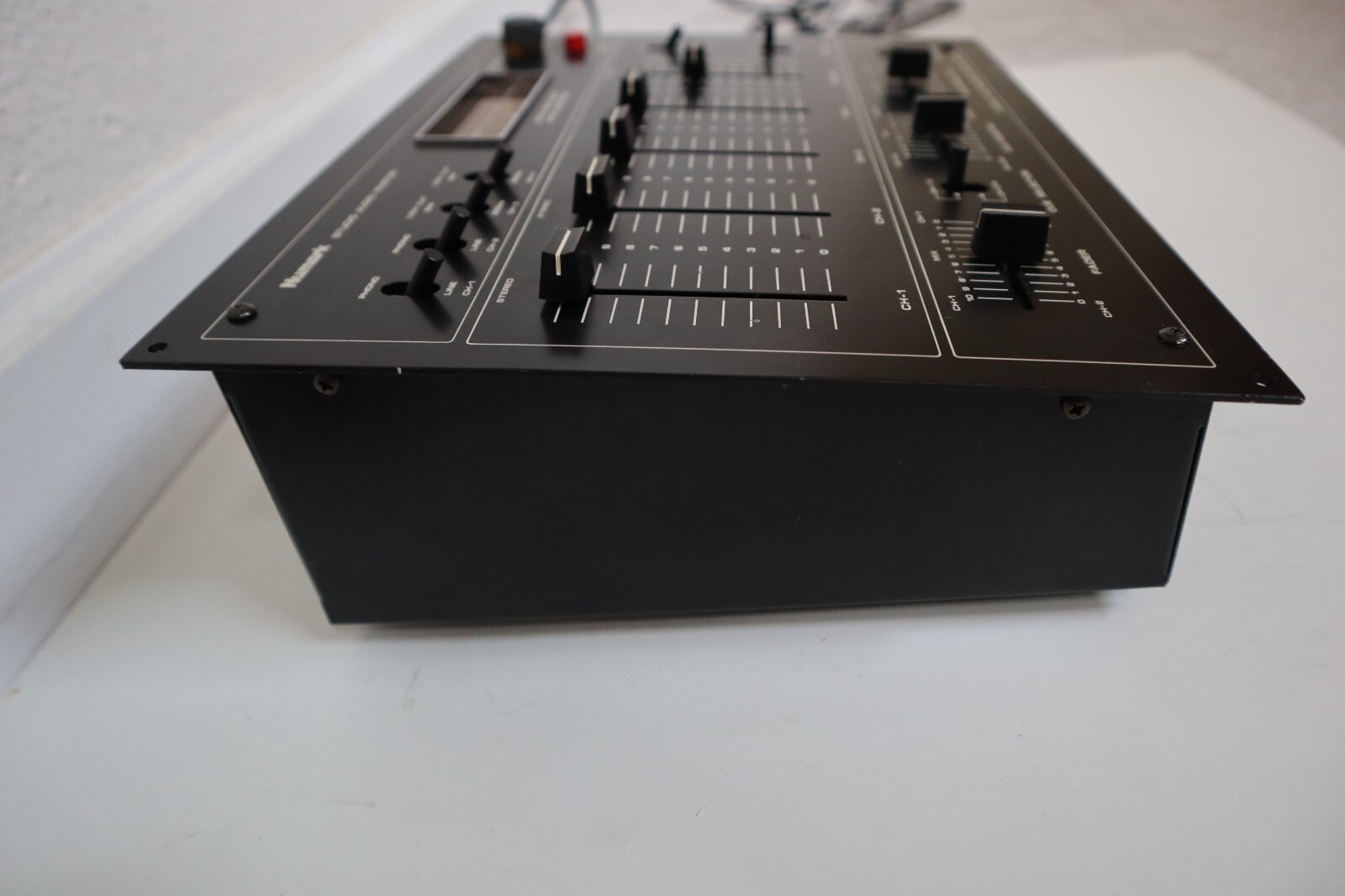 Numark DM-1450 Studio Audio Master Stereo Pre-Amplifier Control Center - Working