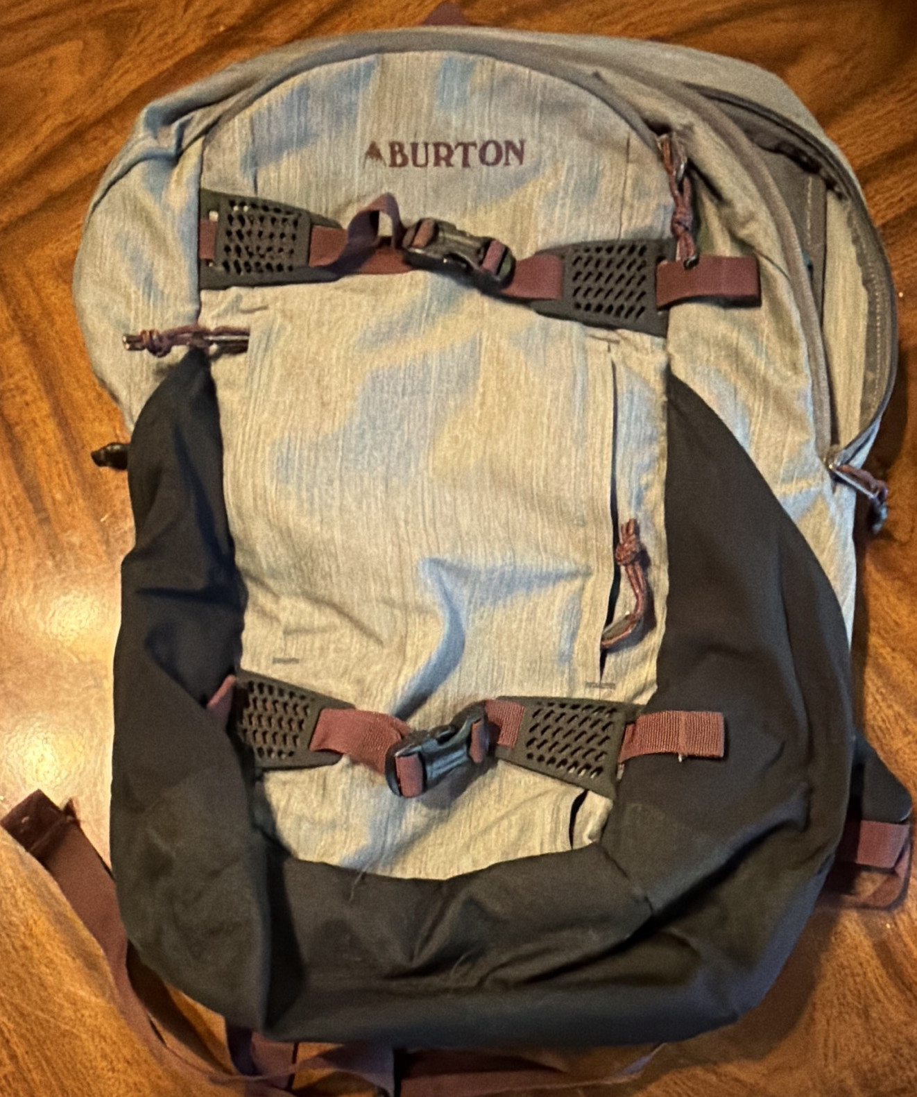 Burton Gray/Black Backpack Buckle Closure Padded Straps External Pockets