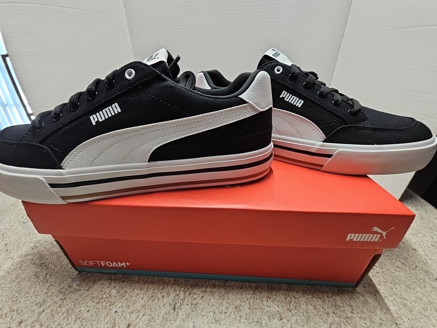 PUMA Court Classic Vulc FS Black White 396353 03 NIB Size 12