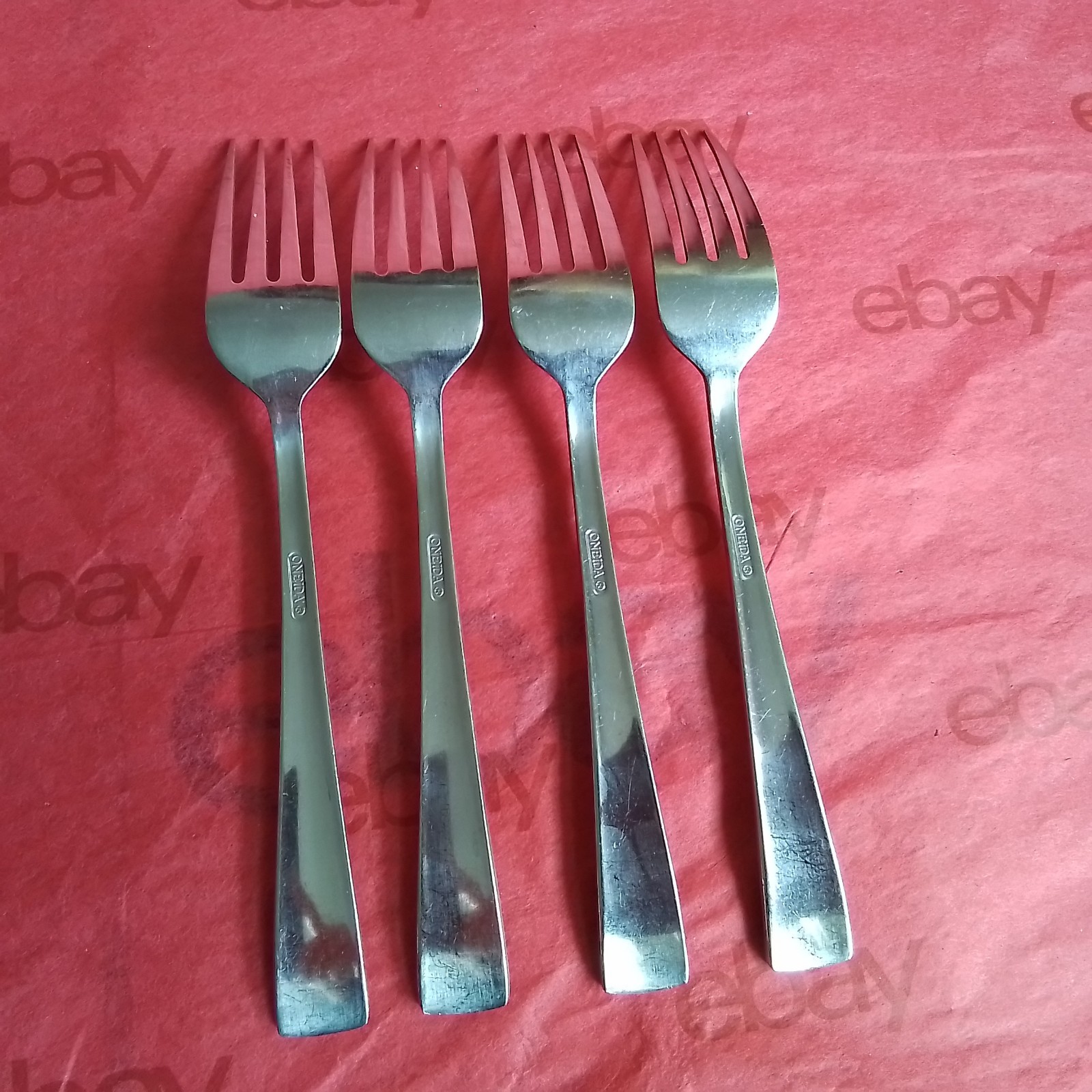 4 Oneida Avery Stainless Dinner Forks Glossy Flared Tip 8" China Pre-owned