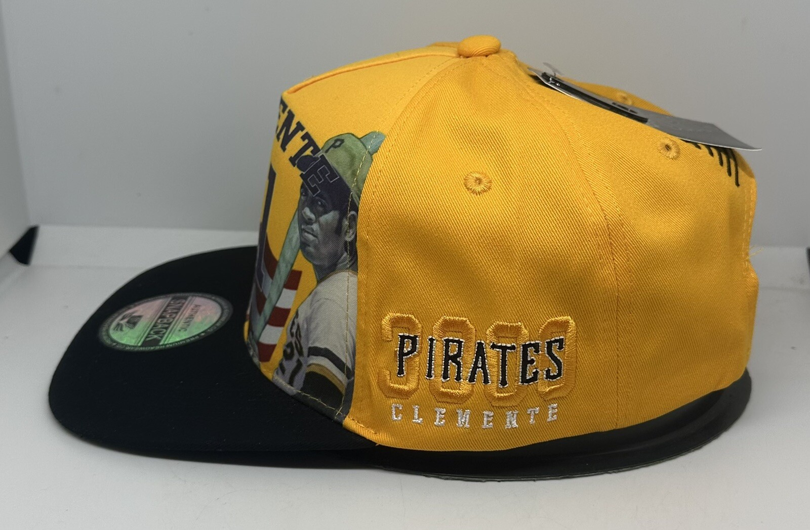 Roberto Clemente 21 Tribute SnapBack Hat Gorra