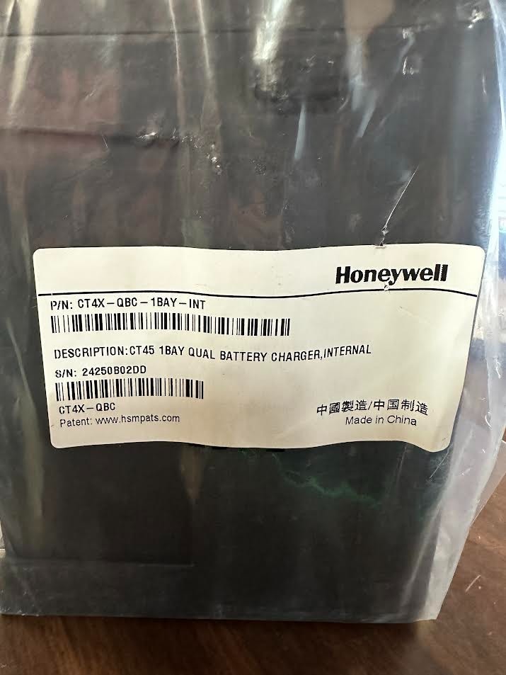 Honeywell CT4X-QBC-1BAY-INT Bay Quad Battery Charger with US Power Cord CT45