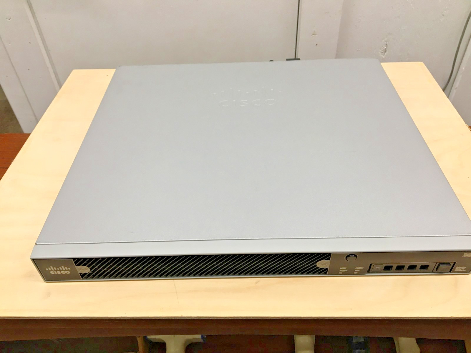 Cisco ASA 5525-X V06 8-Port Firewall Adaptive Security Appliance 128GB SSD