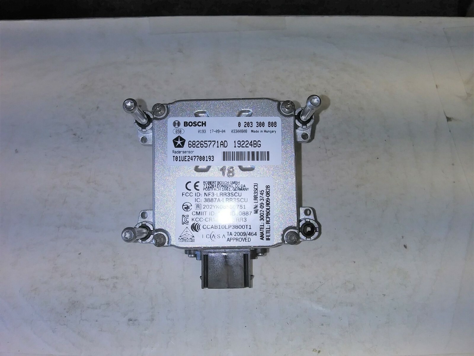 68265771AD Jeep Cherokee 2016-2018 cruise distance sensor **Brand New** OEM