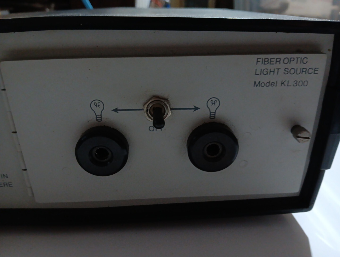 KLI Fiber Optic Light Source KL 300