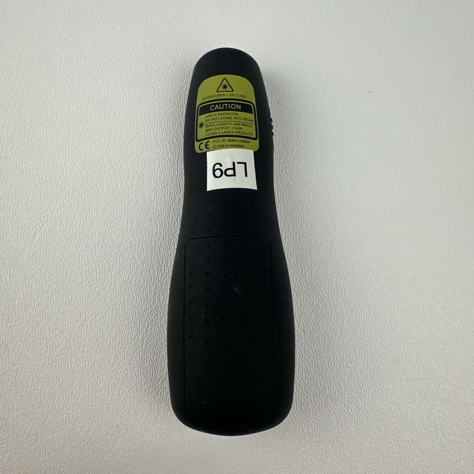 Logitech R400 Wireless Presenter with Laser Pointer Presentation Remote Clicker