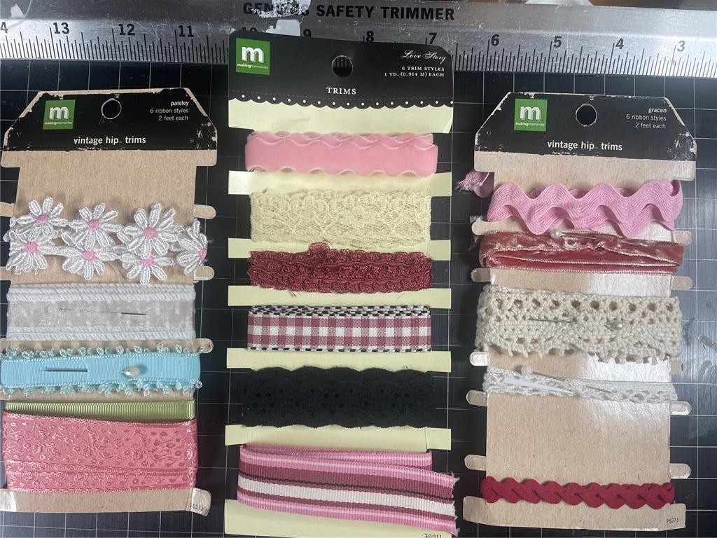 vintage LOT OF MAKING MEMORIES & scrapbook RIBBON & TRIMS