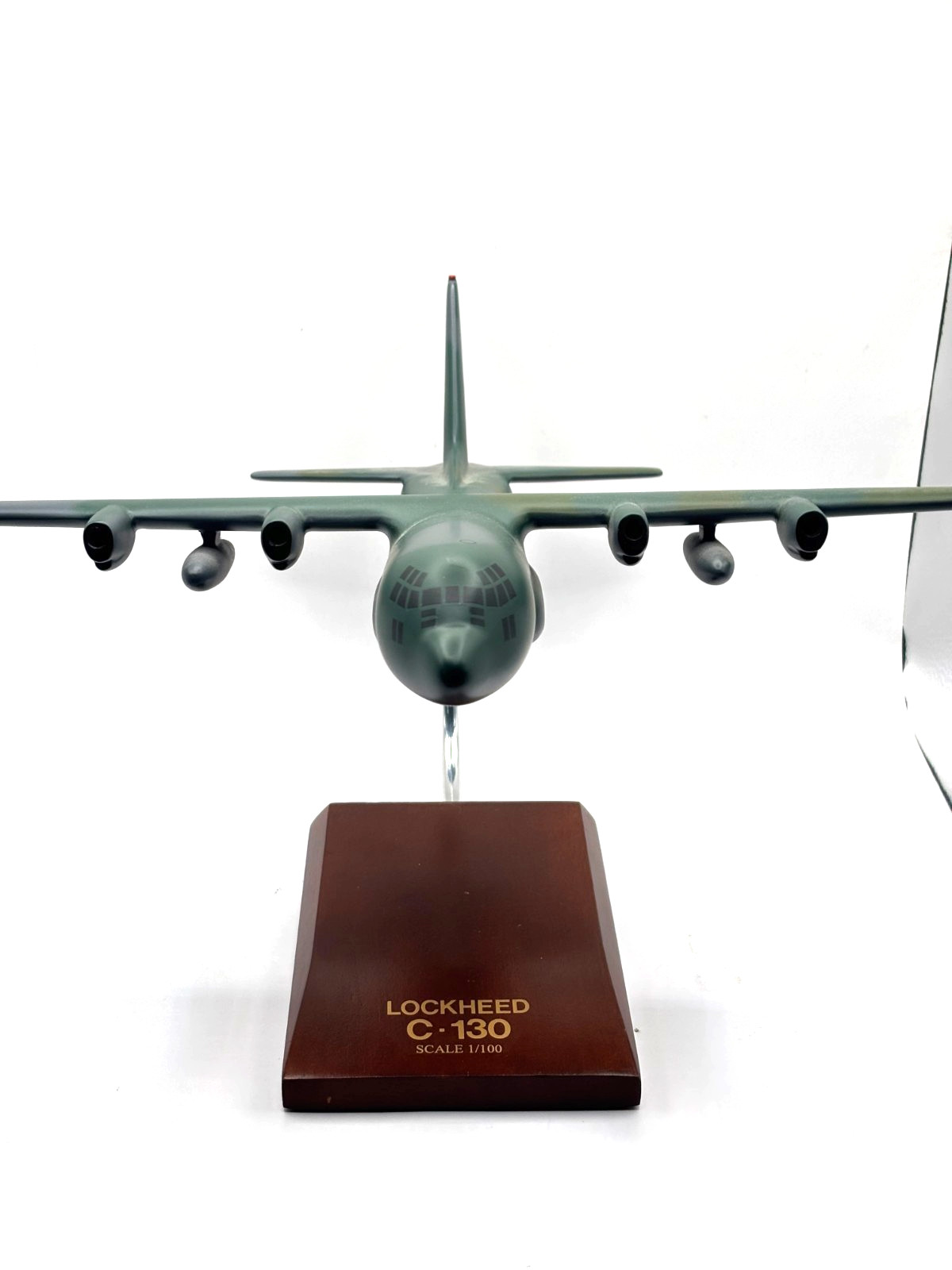 Vintage Lockheed USAF C-130 Model Airplane 1/100 Scale