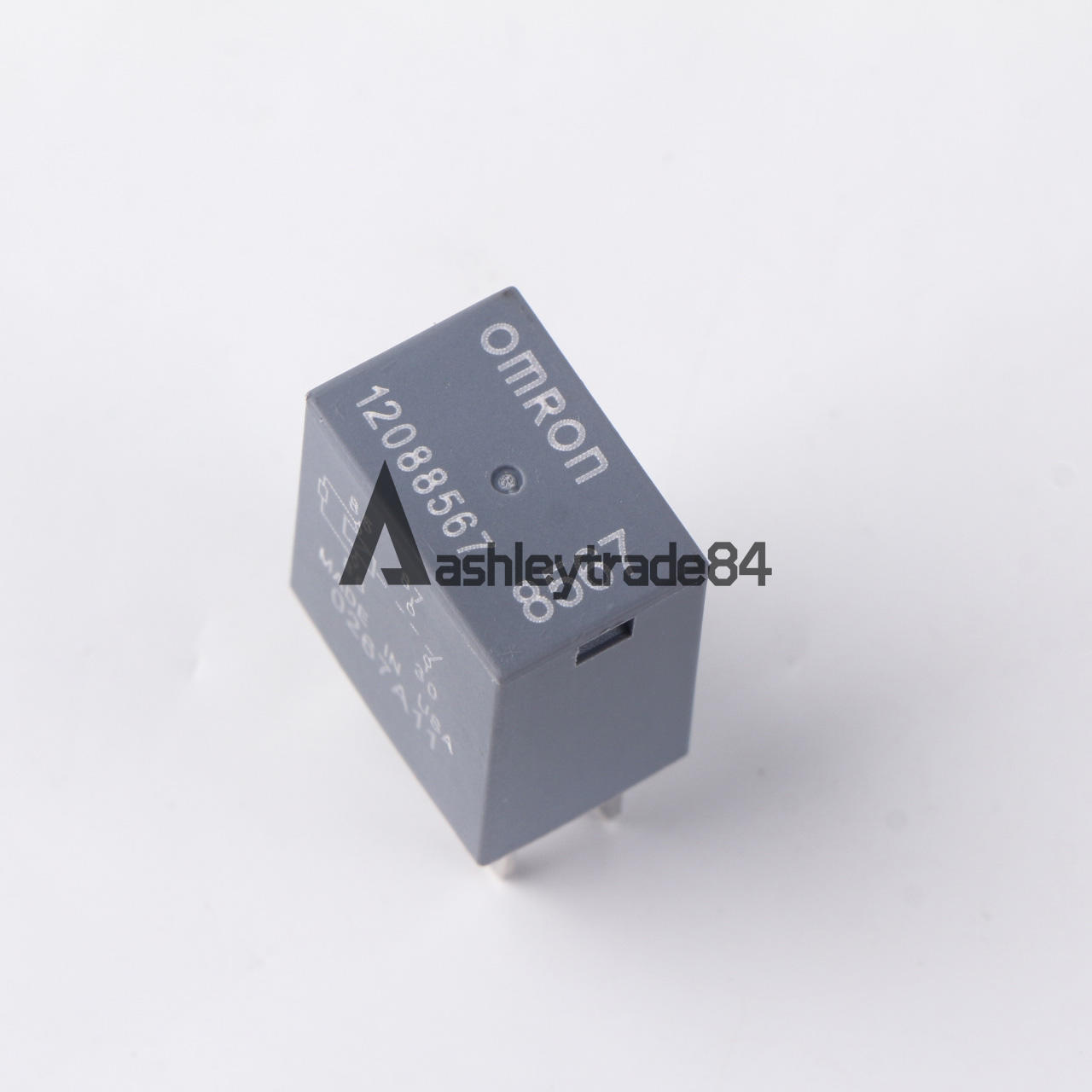 ONE NEW OMRON 12088567 RELAY 4PIN