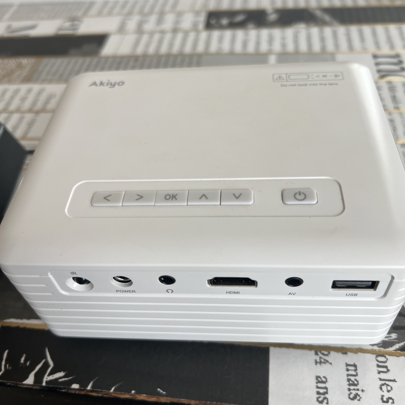 Akiyo Mini Led Projector HDMI