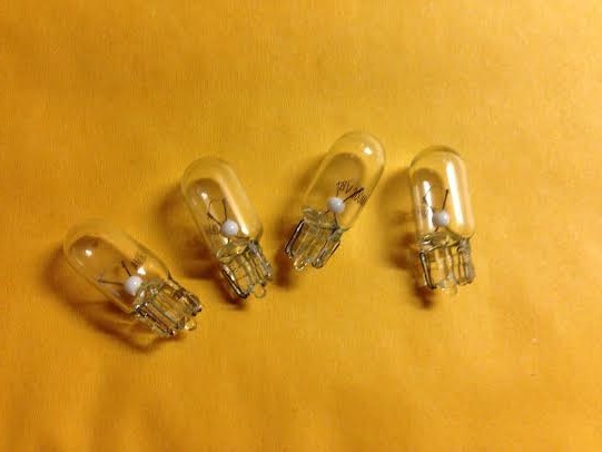 (4)WEDGE LAMP/BULB-8V-RECEIVER-SX-1250/SX850/SX1980/SX950/ Pioneer LIGHTS
