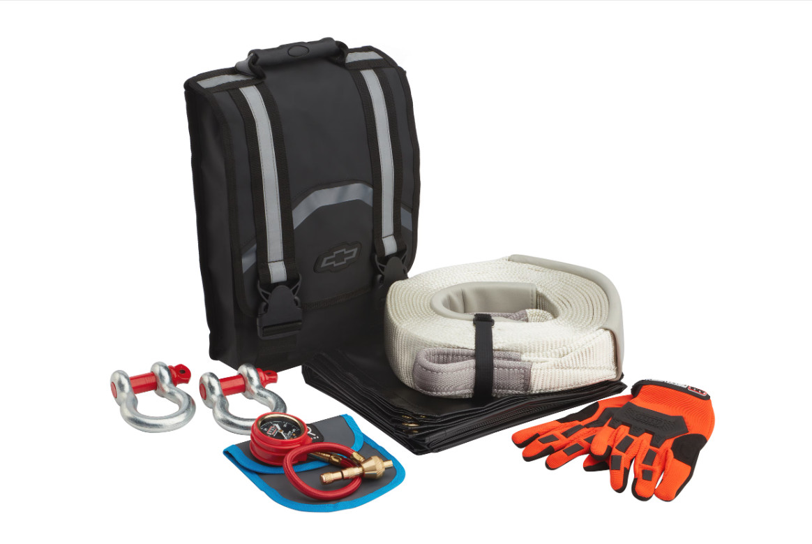 GM Chevrolet Off-Road Outdoor Recovery Assist Kit 84949369 NEW OEM w/ Chevy Logo