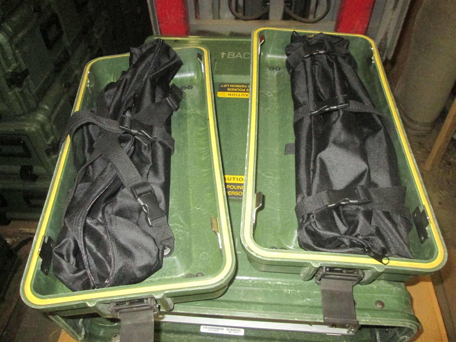 Rackmount 04U x24 Slide Out General Dynamics Composite Shock Mount Rack Case A2