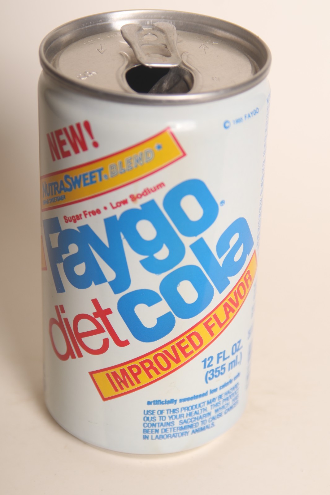 Diet Faygo cola soda can - 12oz