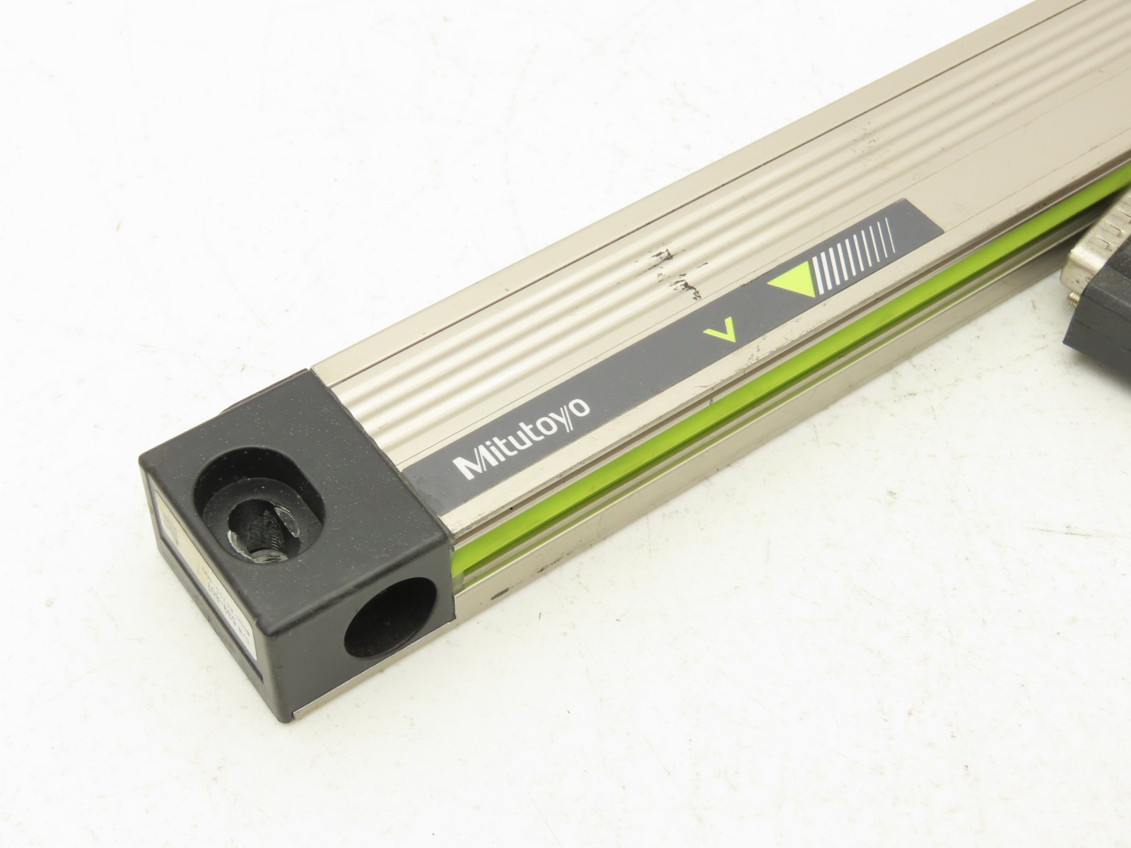 Mitutoyo AT715-400 ABS Absolute Linear Digital Scale Encoder 400mm 16" Travel