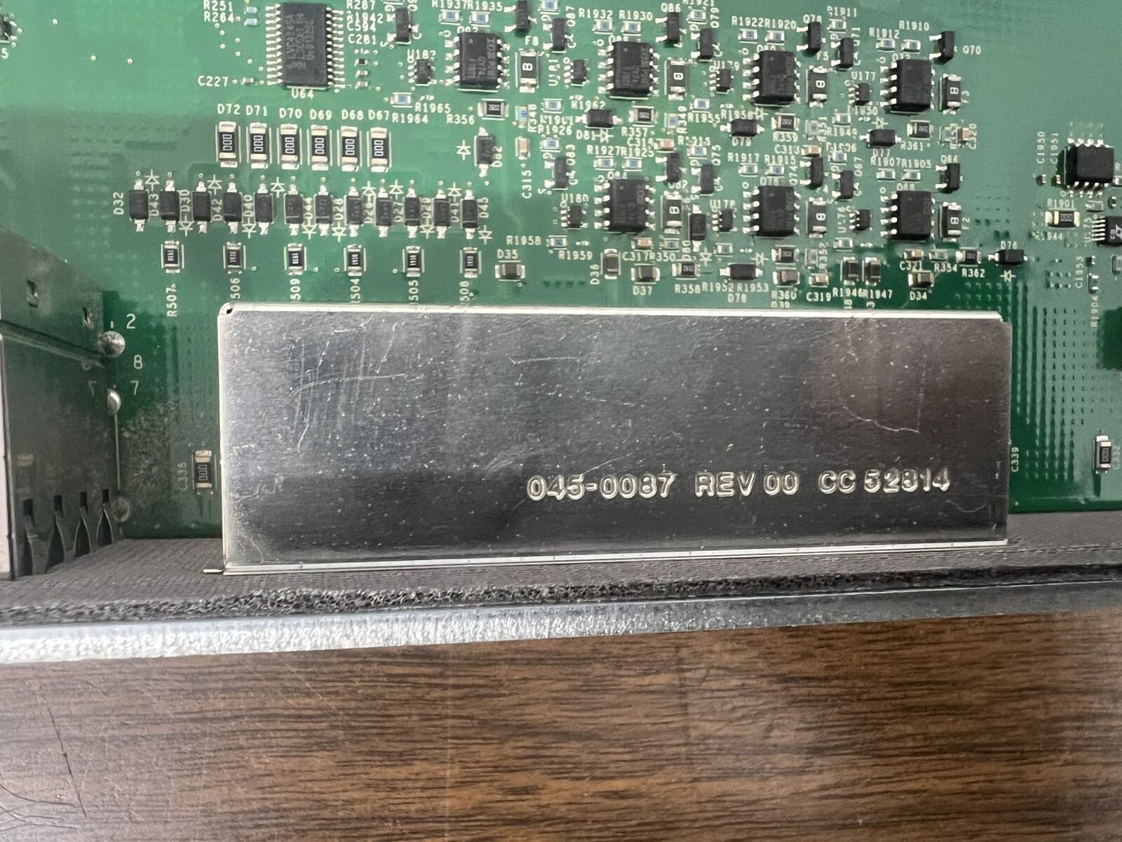 Savant 068-0205-32 REV2 CPU Media Board used Working