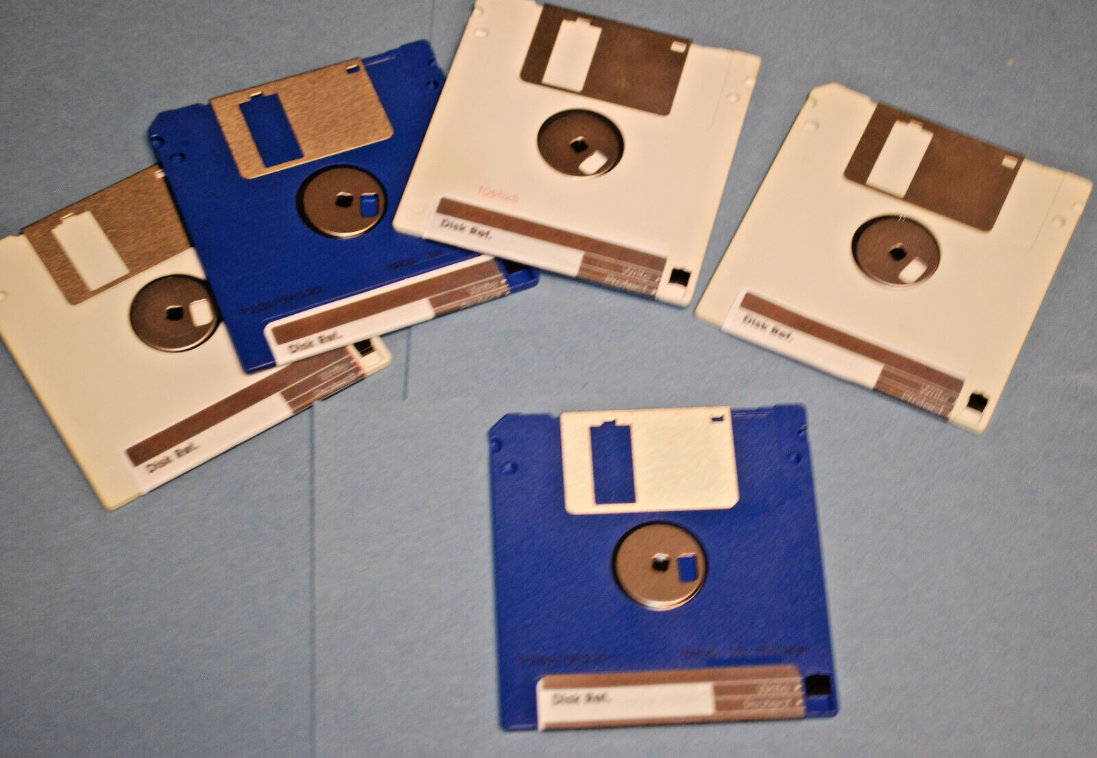 SINGLE FLOPPY DISK - 3.5 Inch 720K Floppy Disc Various Makes../ Colours - TESTED