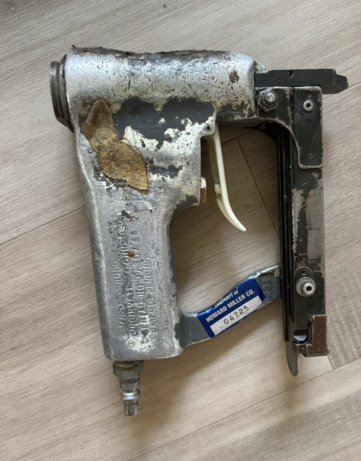 Chicago Pneumatic H1200 Pneumatic Upholstery Stapler MPN H1200