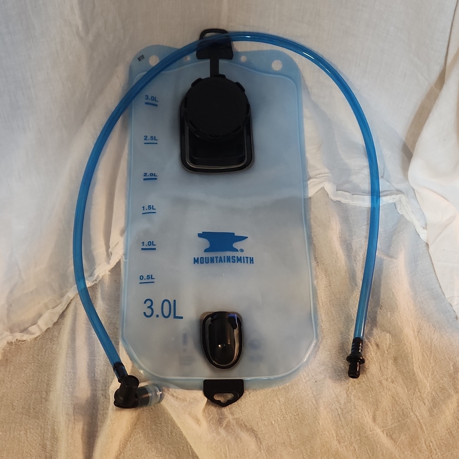 Mountainsmith Clear Creek 20 Hydration Backpack 20L Gray Yellow w 3L Bladder Hik