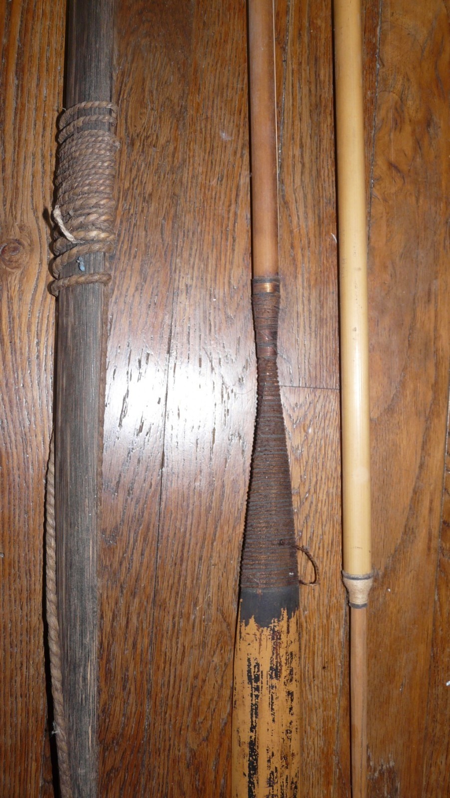 MATSES PERU AMAZON INDIAN BOW AND TWO ARROWS