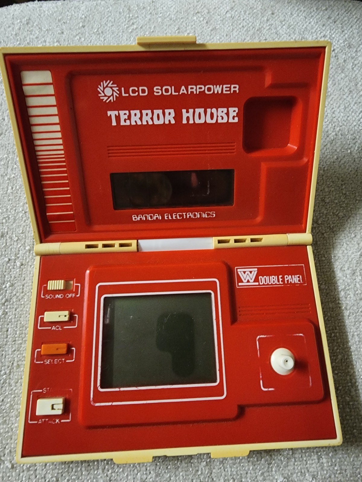 Terror House LCD Solarpower Bandai Eletronics