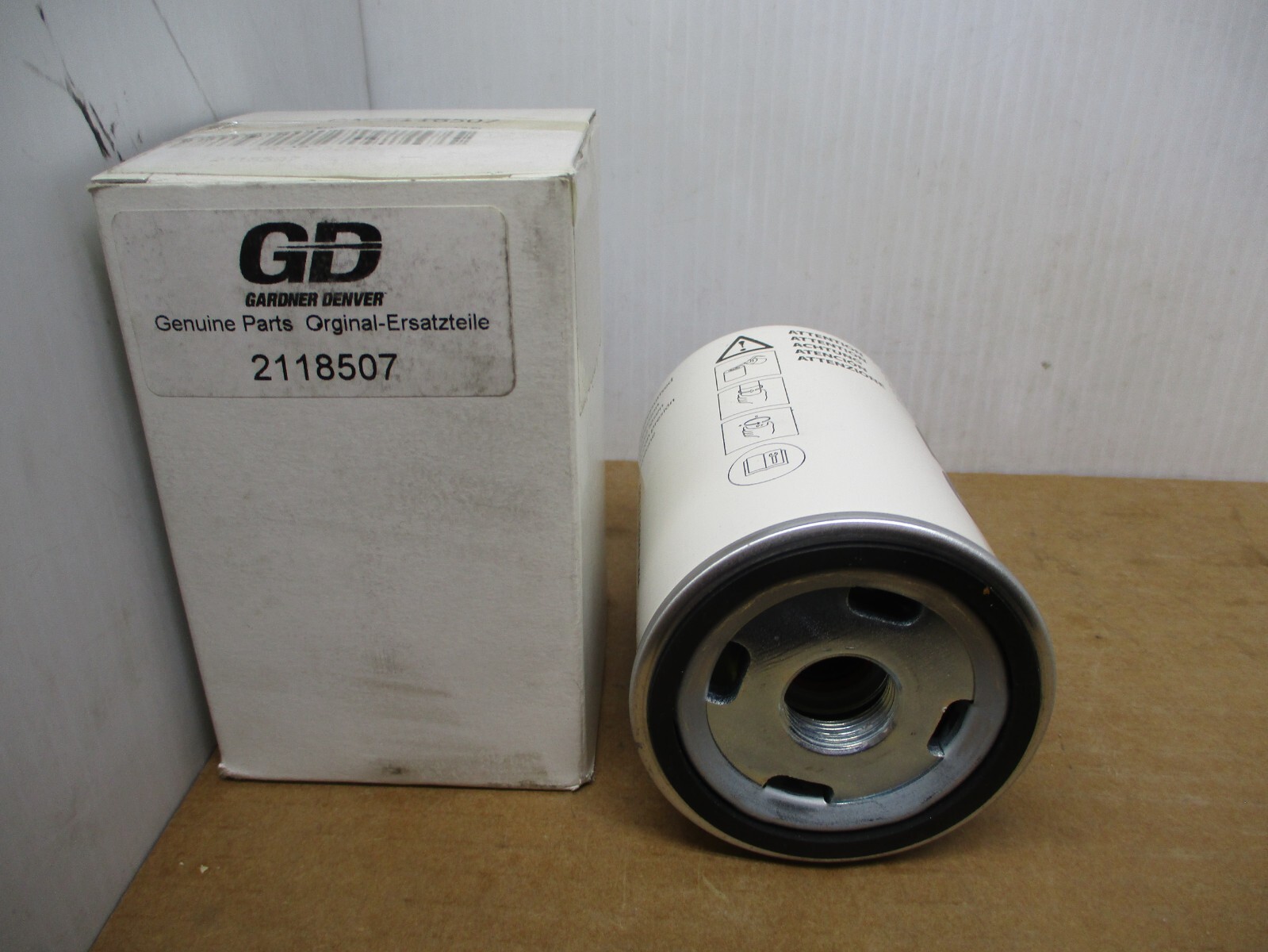 Gardner Denver Part# 2118507, Spin-On Separator